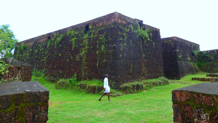 Chandragiri Fort Transpotation