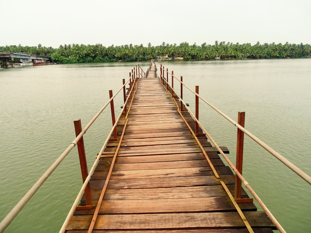 Cheroor Hanging Bridge Kasaragod Transpotation