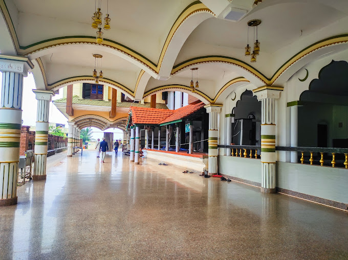 Malik Ibn Dinar Mosque Kasaragod attractions